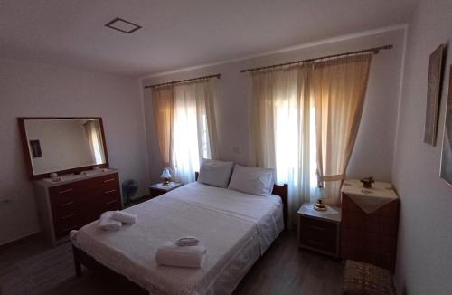 Dhermi Apartment | Cozy Apartment in Drymades Village