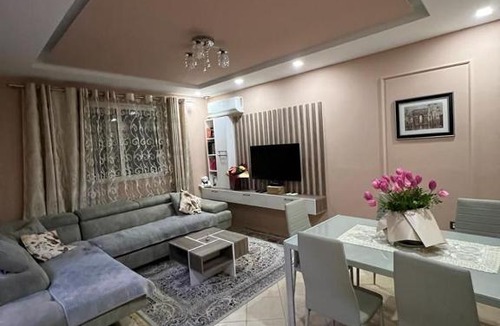Tirana Apartment | Cozy GuestHouse