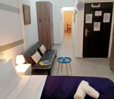 Petralona Apartment | Cozy spot apt next to metro station .