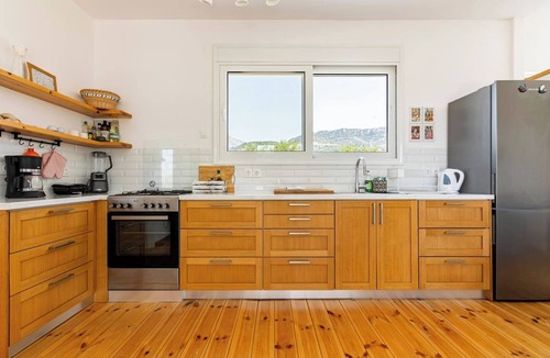 Ferma House | Cozy vacation home beautifully situated by the sea