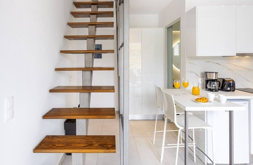 Rethymno Apartment | Creta Sun, Mezzanine 202 City view