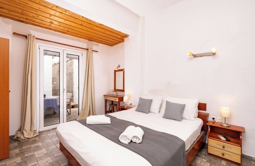 Platis Gialos Hotel | Cyclades Beach
