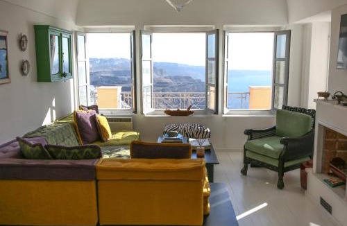 Fira Villa | D' Aniel Mansion