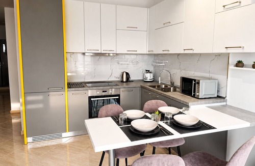 Qafe e Gjashtes Apartment | D&I Apartments. Style, elegance and comfort