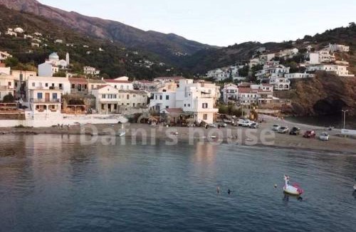 Ikaria Apartment | Dafnis beach house