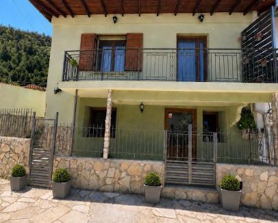 Potamia House | Daisy House Golden Beach Area