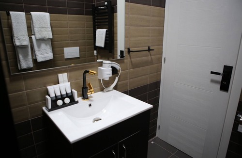 Dajt Hotel | Dark Boutique Hotel