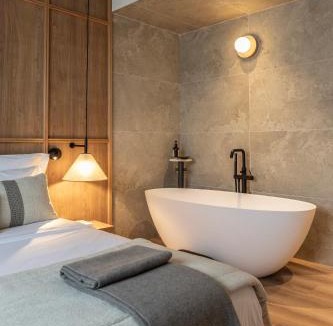 Kinosargous Hotel | Darya-J