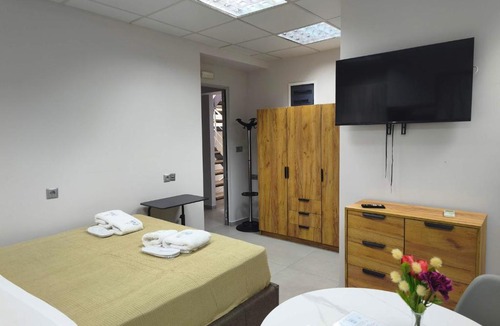 Chios Town Apartment | DATA Maisonettes and more