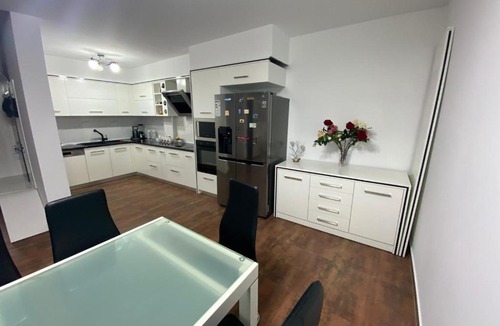 Kashar Apartment | DeaRoi penthouse