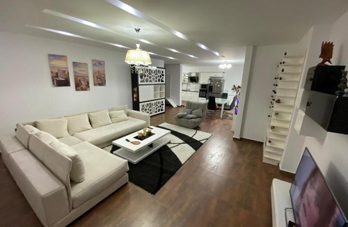Kashar Apartment | DeaRoi penthouse