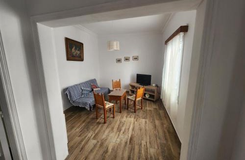 Skiros Apartment | debi's place