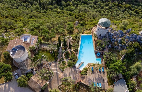 Spartylas Villa | Del Cielo secluded luxury private villa in 4 acres.
