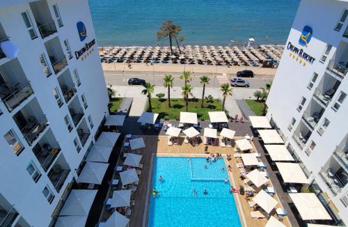 Shengjin Hotel | Delfin Resort Kune