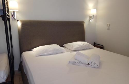 Piraeus Hotel | Delfini Hotel