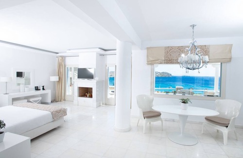 Agios Ioannis Hotel | DeLight Boutique Hotel - Small Luxury Hotels of the World