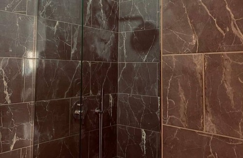 Kodrra Apartment | Delux apartment 1 by Hillside Xh.D apartments TM