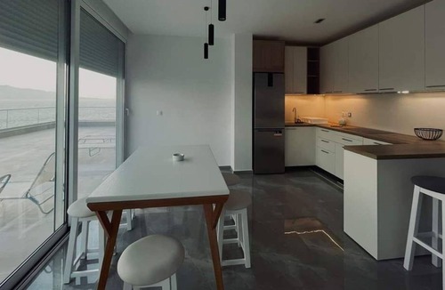 Jala Apartment | Delux apartment 2 by Hillside apartments TM