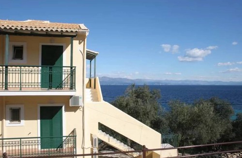 Ieromonachos House | Deluxe 2 Bedroom Residence with Sea View