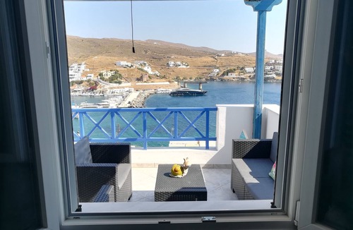 Loutra Apartment | Deluxe Suite with Fantastic View - Loutra Kythnos