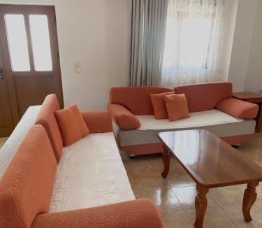 Delvine Apartment | Delvina Penthouse
