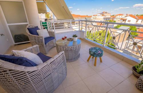 Orestiada Apartment | Demi Panda