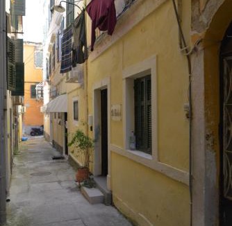 Old Town Apartment | DePaolis Corfu Town Apartment