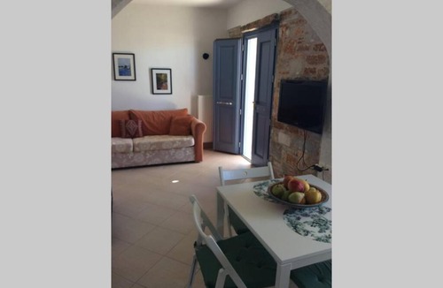 Syros House | Despina's House: Modern apt in tranquil location