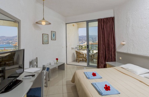 Malevizi Resort | Dessole Dolphin Bay Resort – All Inclusive