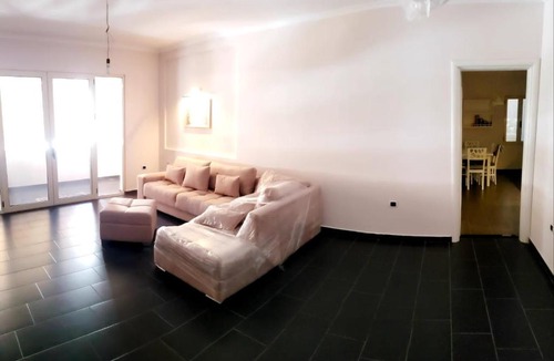 Kashar Apartment | Dhamo’s sweets apartment