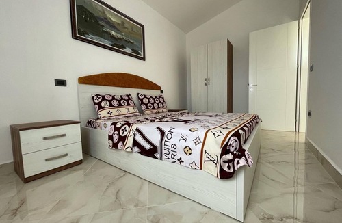 Spille Hotel | Dhoma plazhi ne Pins PARAJSA