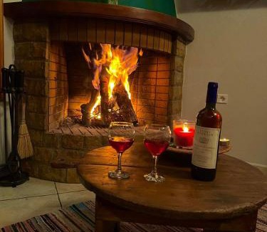 Distomo-Arachova-Antikyra Ski Chalet | Diminio 2 Whole House - Chalet