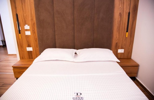 Himare Hotel | Dine Residence