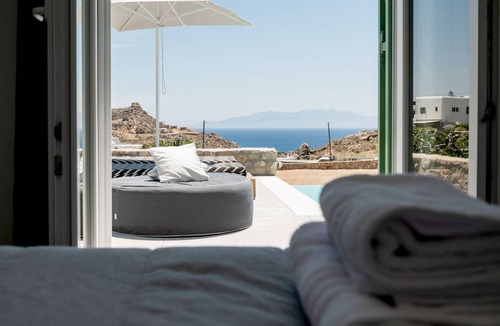 Plintri House | Dioni Villa Mykonos