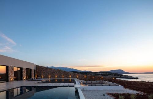 Apokoronas Villa | Dionysos Boutique Villa FirePit Heated Pool & Sauna