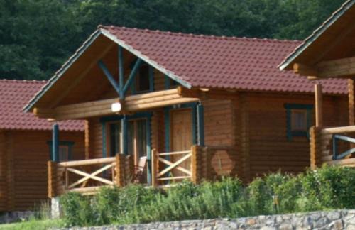 Moustheni Hotel | Dionysus Village Resort