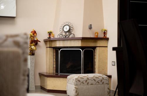 Gjirokaster Villa | Doel's Villa - Spacious Private House with Garden & Views in Gjirokastër