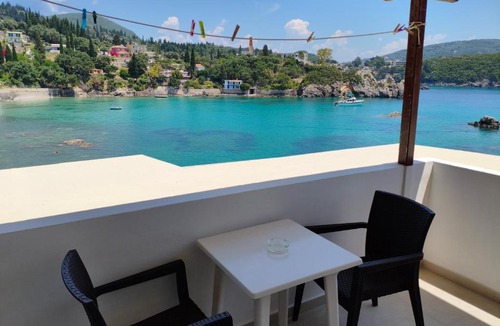 Lakones Hotel | Dolphin Sea View Rooms