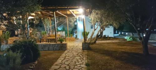Skoutari Apartment | Domaine Papakonstantis