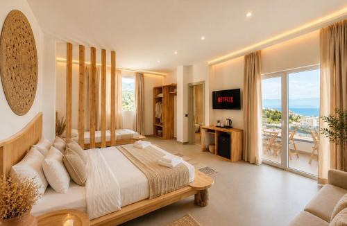 Dhermi Cabin | Domi Drymades