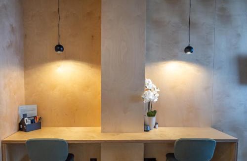 Korithion Apartment | Downtown photographer's studio 2