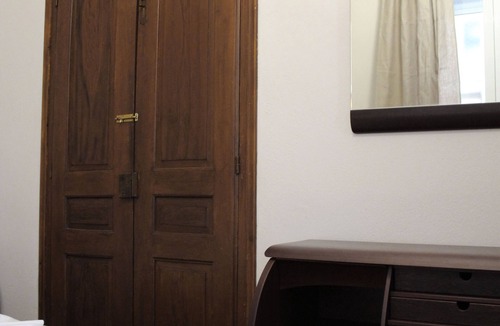 Old Town Rethymnon Apartment | DOWNTOWN SPACIOUS MINIMAL APARTMENT.