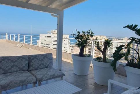 Shkembi i Kavajes Apartment | Dream House