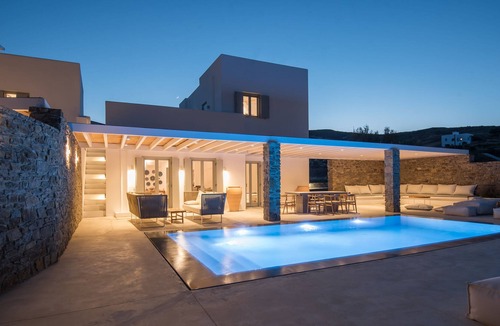 Antiparos Villa | Dreamy 5 BDR Antiparos pool villa