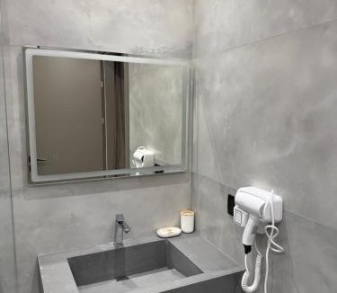 Tirana Hotel | DriArt Center
