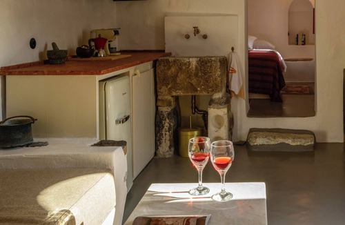 Emporio Villa | Ducato Dream Santorini