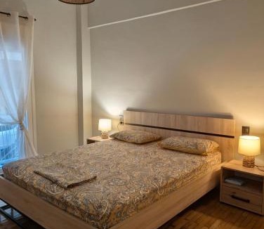 Patras Apartment | Easy Guest House
