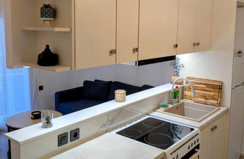 Patras Apartment | Easy Guest House - Patras City Center