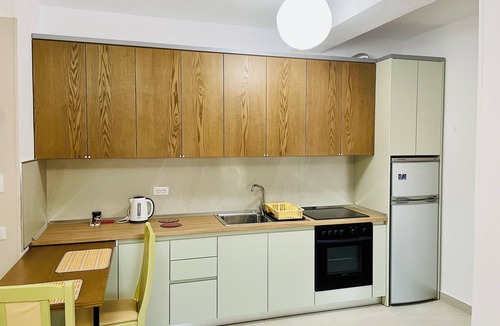 Divjake Apartment | EasySleep: 1-bedroom - City Center Divjake - Free parking, WiFi, AC 413