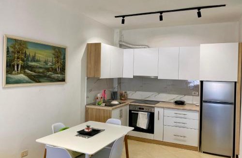Shkembi i Kavajes Apartment | Eden Home 2